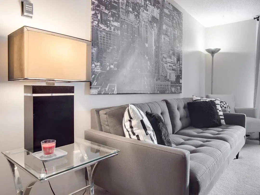 New Stylish And Cozy Eau Claire 2Br With Gym Coffee Vila YYC