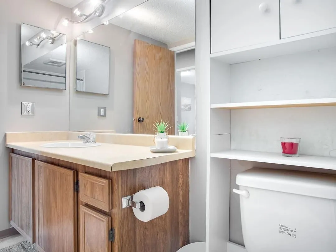Willa New Stylish And Cozy Eau Claire 2Br With Gym Coffee Calgary 0*,  Kanada
