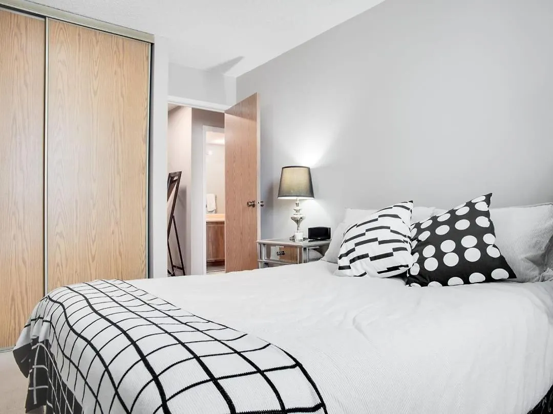 Willa New Stylish And Cozy Eau Claire 2Br With Gym Coffee Calgary Dom wakacyjny