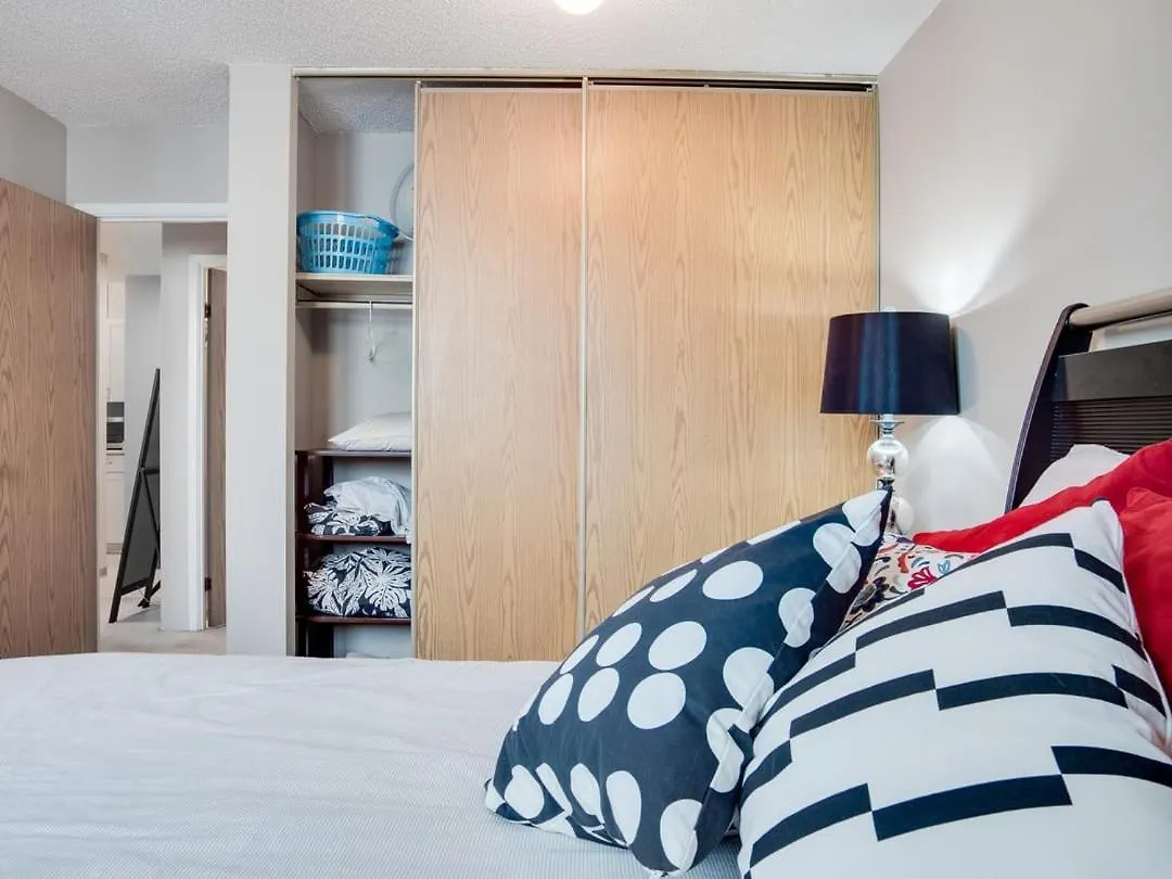 Willa New Stylish And Cozy Eau Claire 2Br With Gym Coffee Calgary